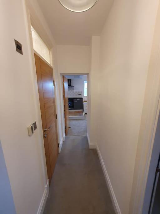 Cosy, Central Apartment สกิปตัน ภายนอก รูปภาพ